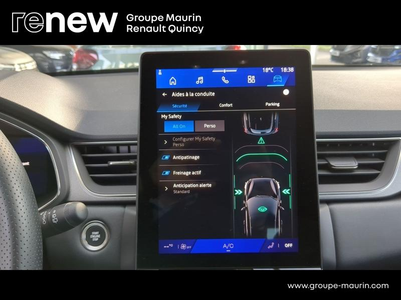 Photo 19 de l’annonce de RENAULT  d’occasion à vendre à QUINCY-SOUS-SÉNART