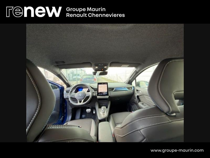Photo 14 de l’annonce de RENAULT  d’occasion à vendre à CHENNEVIÈRES-SUR-MARNE