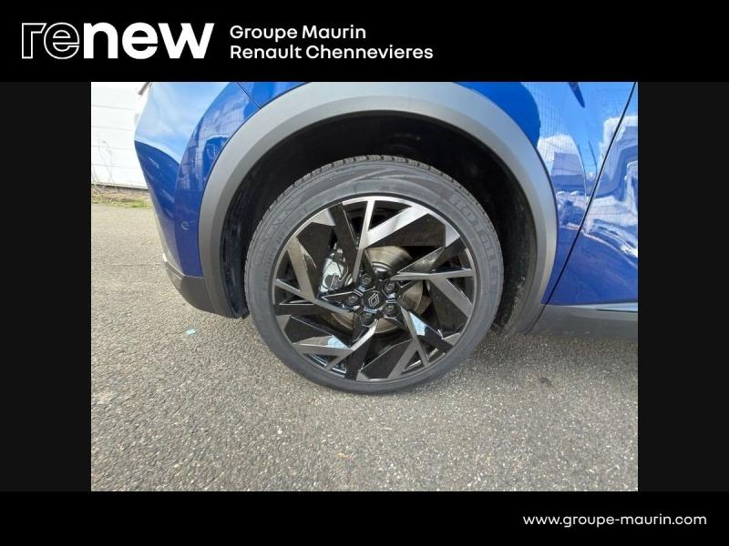 Photo 18 de l’annonce de RENAULT  d’occasion à vendre à CHENNEVIÈRES-SUR-MARNE