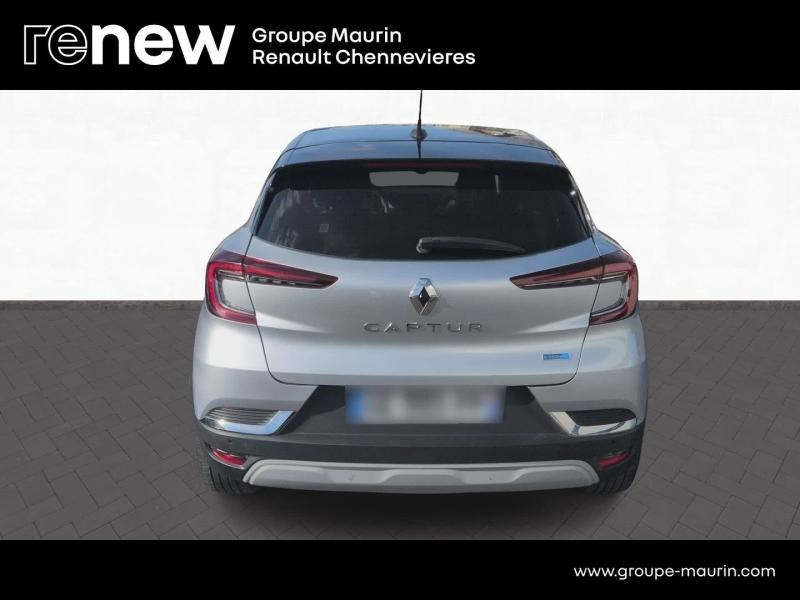 Photo 6 de l’annonce de RENAULT Captur d’occasion à vendre à CHENNEVIÈRES-SUR-MARNE