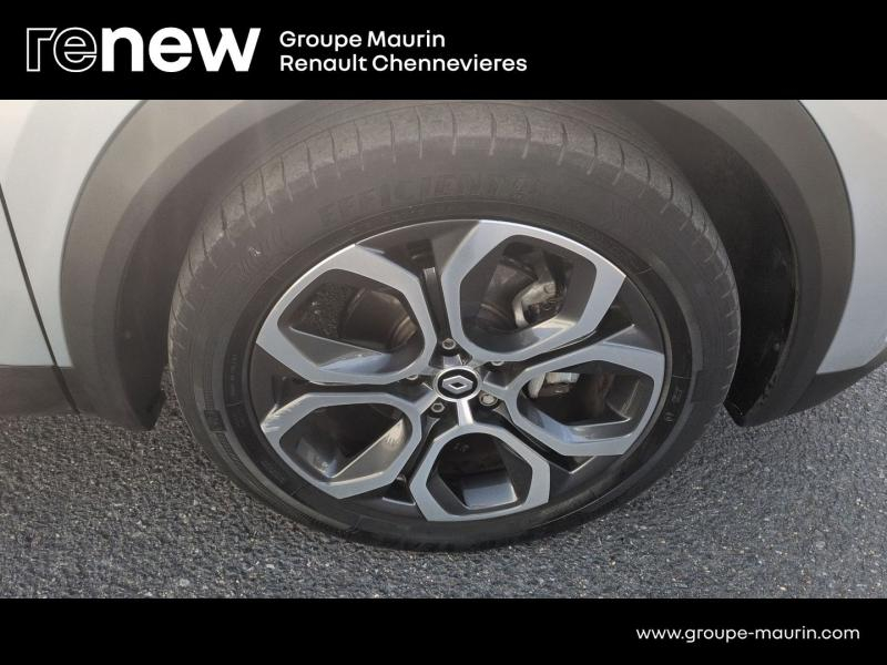 Photo 12 de l’annonce de RENAULT Captur d’occasion à vendre à CHENNEVIÈRES-SUR-MARNE
