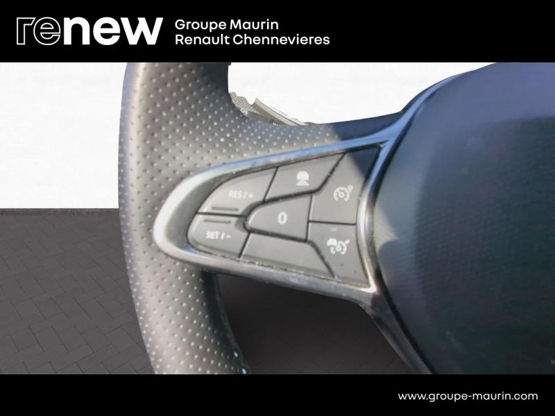 Photo 15 de l’annonce de RENAULT Clio d’occasion à vendre à CHENNEVIÈRES-SUR-MARNE