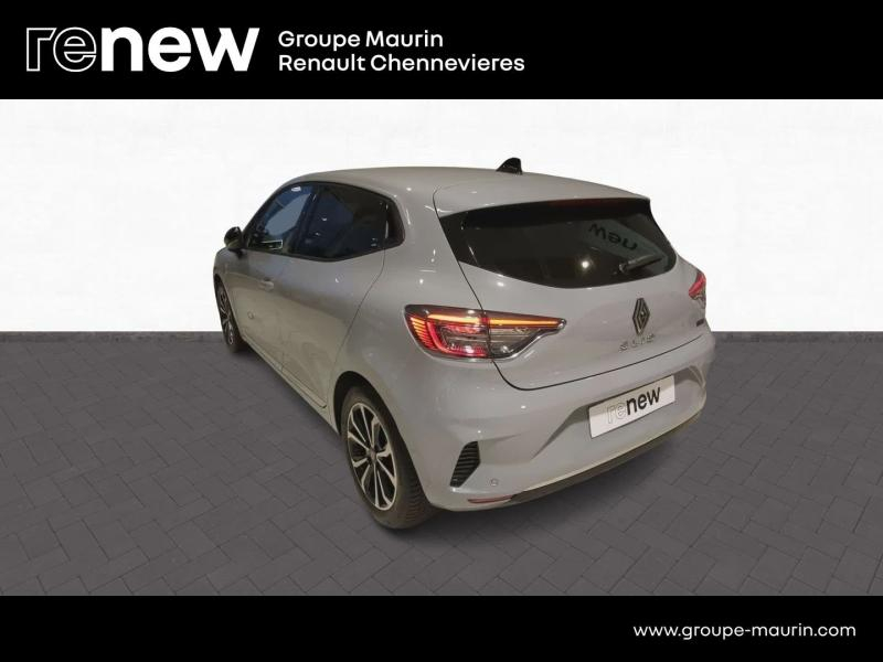 Photo 6 de l’annonce de RENAULT Clio d’occasion à vendre à CHENNEVIÈRES-SUR-MARNE
