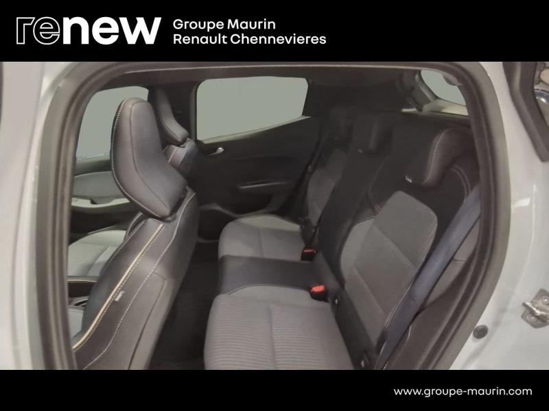 Photo 8 de l’annonce de RENAULT Clio d’occasion à vendre à CHENNEVIÈRES-SUR-MARNE