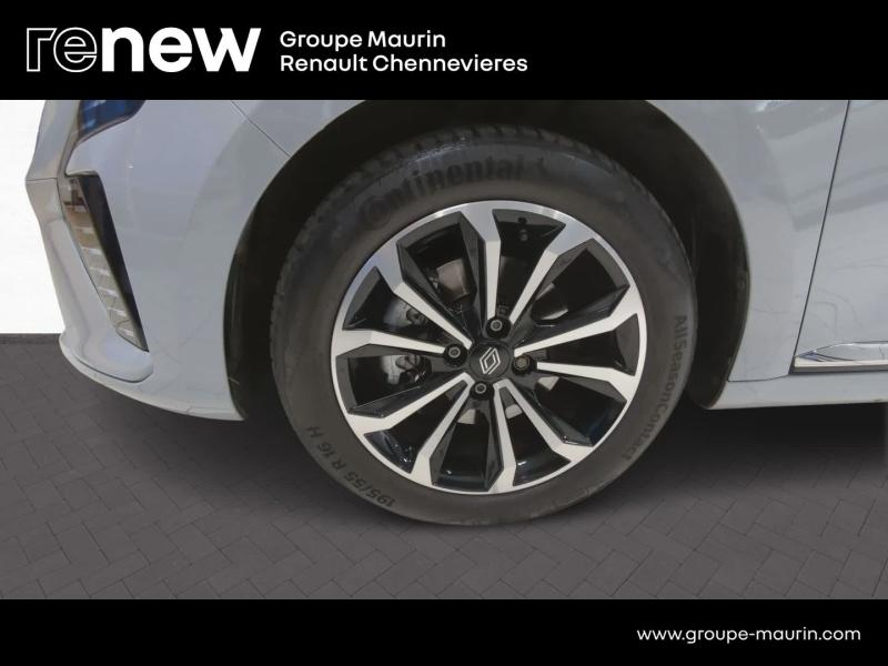 Photo 16 de l’annonce de RENAULT Clio d’occasion à vendre à CHENNEVIÈRES-SUR-MARNE