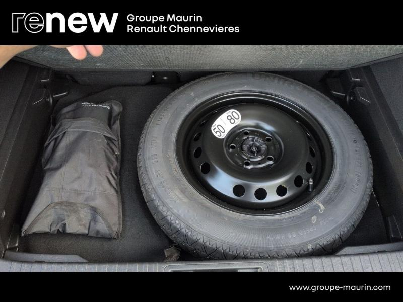 Photo 18 de l’annonce de RENAULT Captur d’occasion à vendre à CHENNEVIÈRES-SUR-MARNE