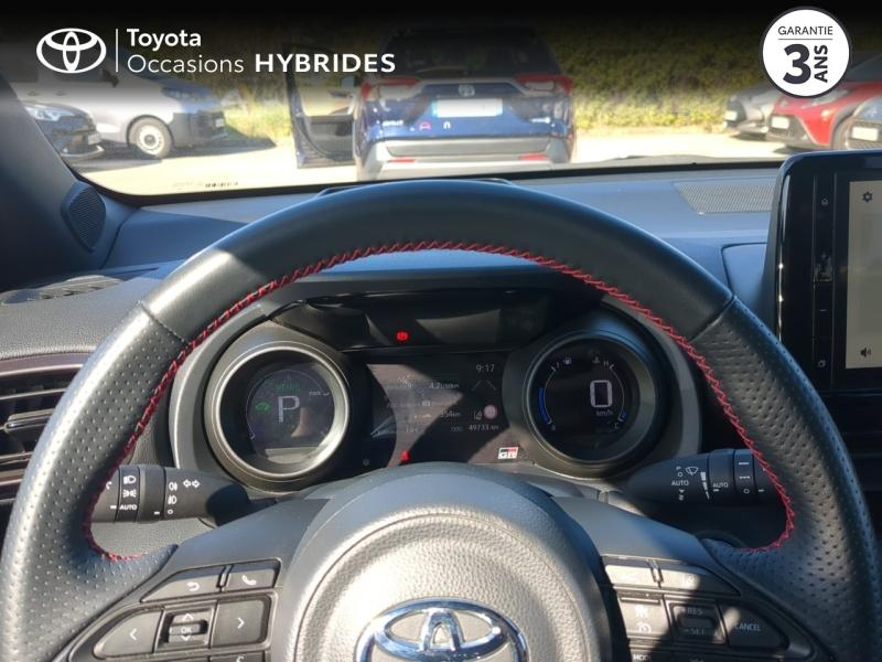 Photo 13 de l’annonce de TOYOTA Yaris d’occasion à vendre à NÎMES