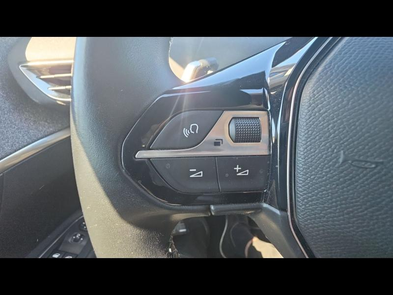 Photo 14 de l’annonce de PEUGEOT 3008 d’occasion à vendre à PERPIGNAN