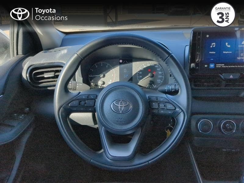 Photo 9 de l’annonce de TOYOTA Yaris d’occasion à vendre à ARLES