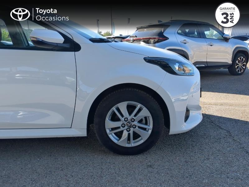 Photo 16 de l’annonce de TOYOTA Yaris d’occasion à vendre à ARLES