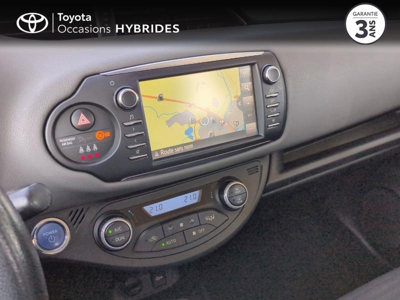 Photo 15 de l’annonce de TOYOTA Yaris d’occasion à vendre à ARLES