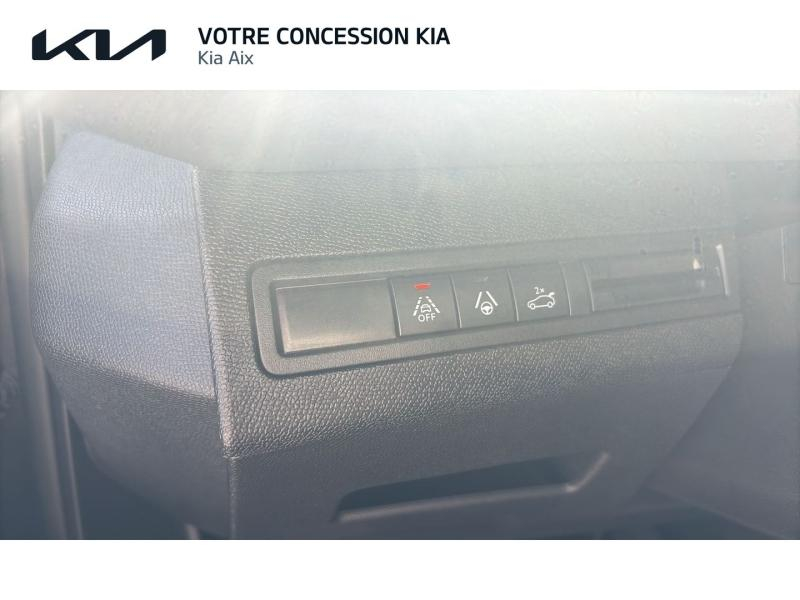 Photo 13 de l’annonce de PEUGEOT 3008 d’occasion à vendre à AIX-EN-PROVENCE