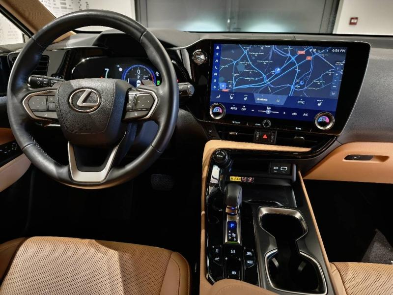 Photo 18 de l’annonce de LEXUS NX d’occasion à vendre à MONTFAVET