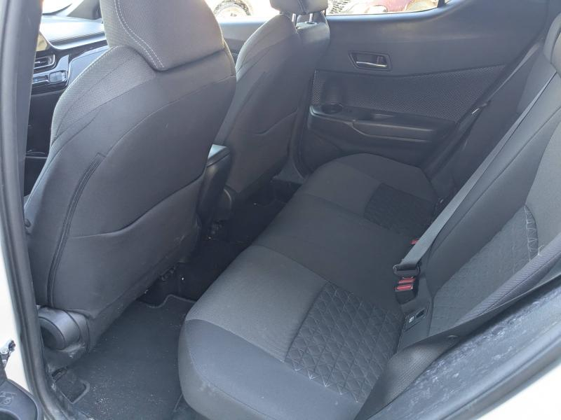 Photo 17 de l’annonce de TOYOTA C-HR d’occasion à vendre à MONTPELLIER