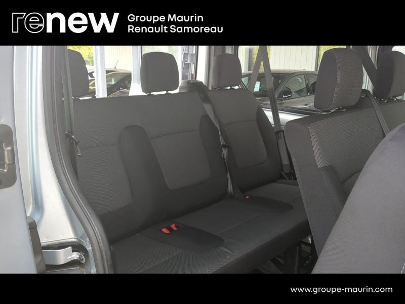Photo 11 de l’annonce de RENAULT Trafic Combi d’occasion à vendre à SAMOREAU