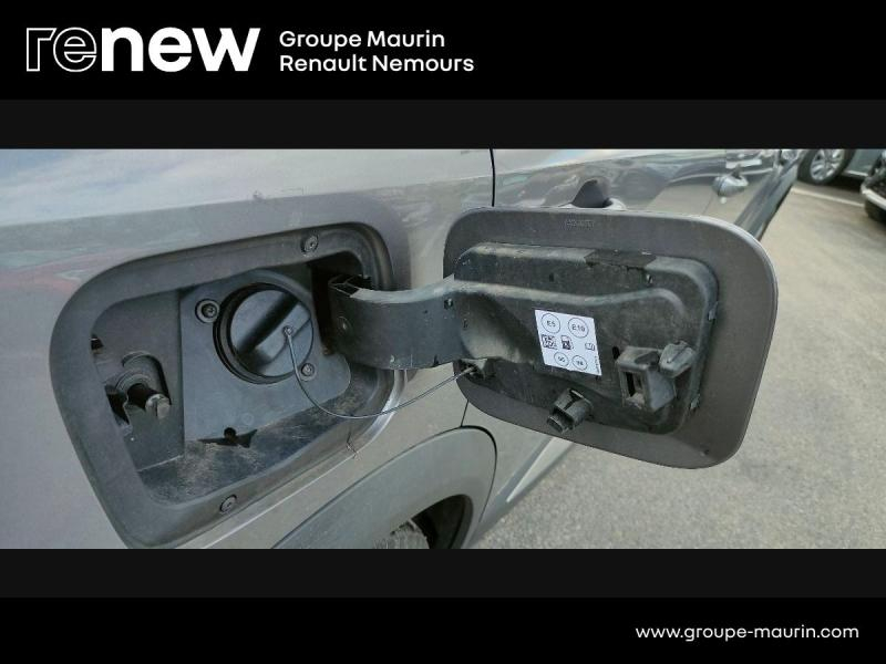 Photo 10 de l’annonce de RENAULT  d’occasion à vendre à SAINT PIERRE LES NEMOURS