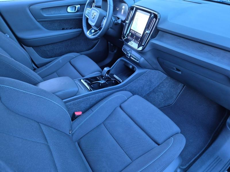 Photo 14 de l’annonce de VOLVO XC40 d’occasion à vendre à AVIGNON