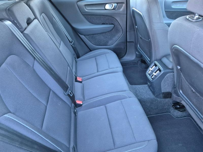 Photo 15 de l’annonce de VOLVO XC40 d’occasion à vendre à AVIGNON