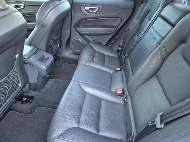 Photo 6 de l’annonce de VOLVO XC60 d’occasion à vendre à AVIGNON