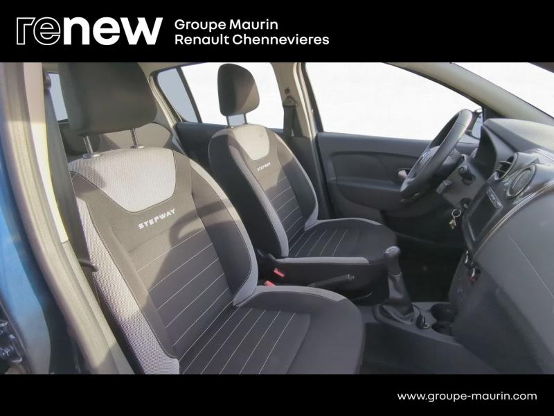 Photo 13 de l’annonce de DACIA Sandero d’occasion à vendre à CHENNEVIÈRES-SUR-MARNE