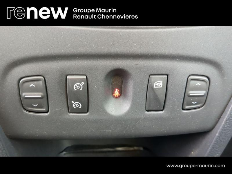 Photo 20 de l’annonce de DACIA Sandero d’occasion à vendre à CHENNEVIÈRES-SUR-MARNE