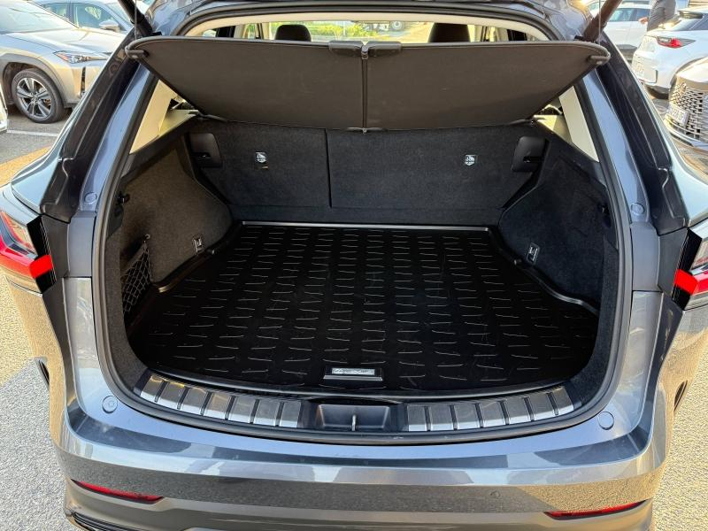 Photo 18 de l’annonce de LEXUS NX d’occasion à vendre à AUBIÈRE