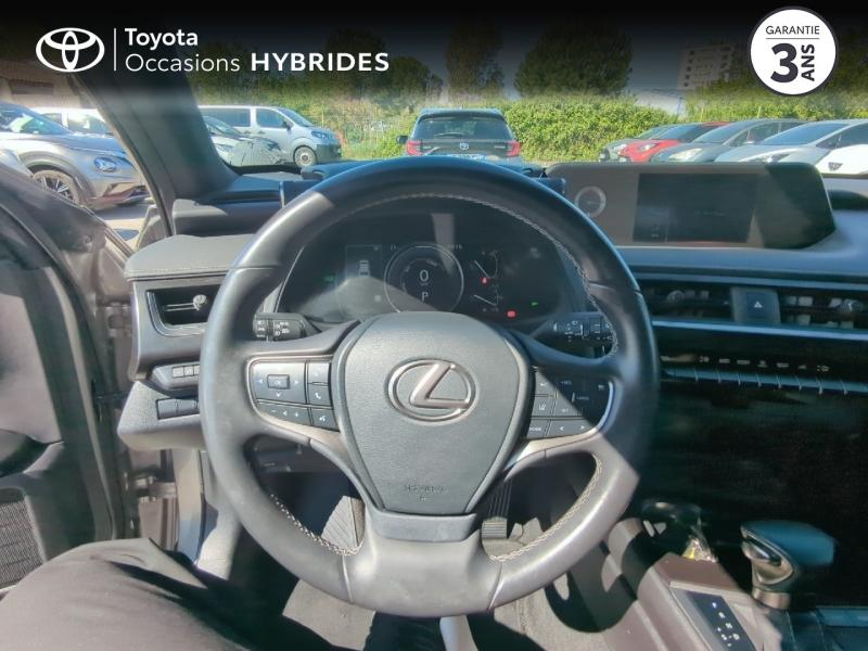 Photo 9 de l’annonce de LEXUS UX d’occasion à vendre à NÎMES