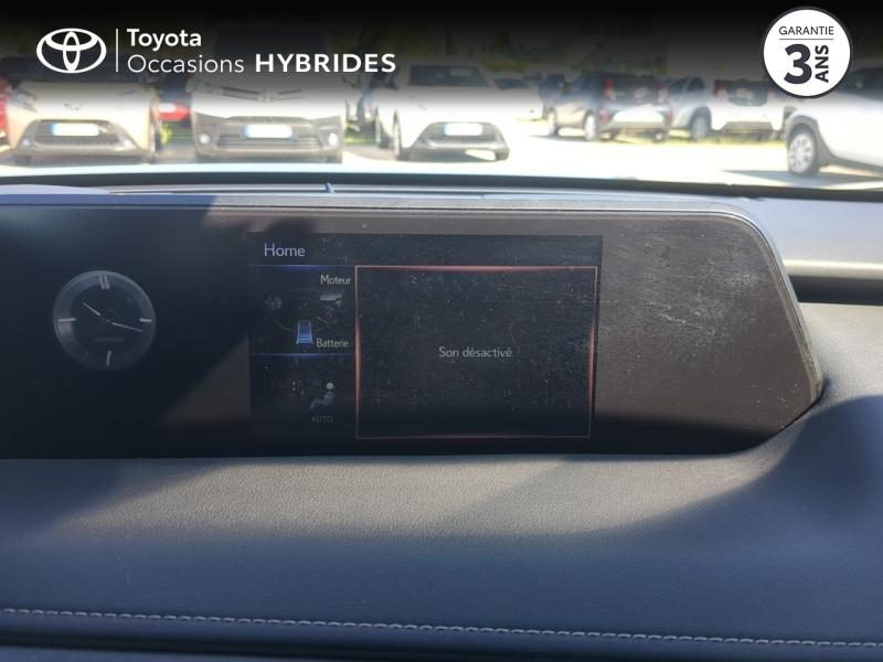 Photo 15 de l’annonce de LEXUS UX d’occasion à vendre à NÎMES