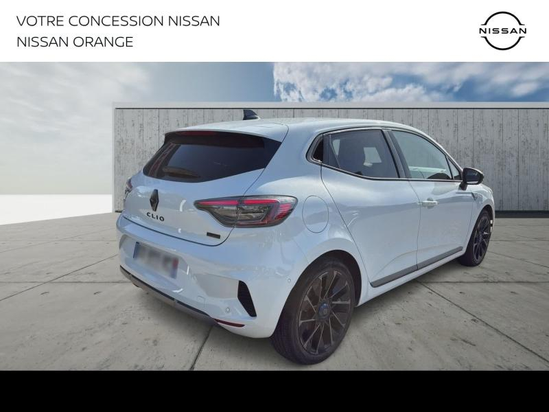 Photo 6 de l’annonce de RENAULT Clio d’occasion à vendre à BOLLÈNE