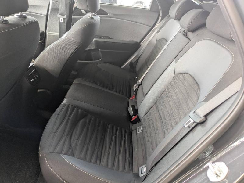 Photo 4 de l’annonce de KIA ProCeed d’occasion à vendre à PAYS DE GEX