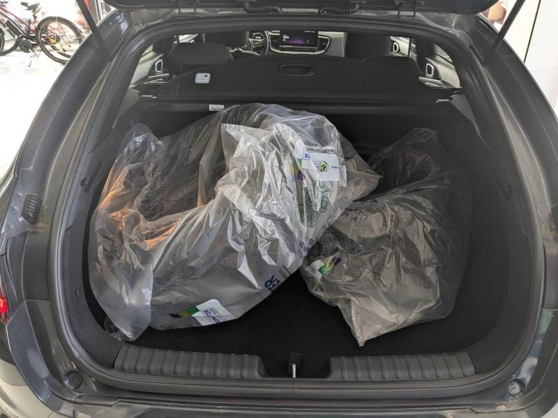 Photo 18 de l’annonce de KIA ProCeed d’occasion à vendre à PAYS DE GEX