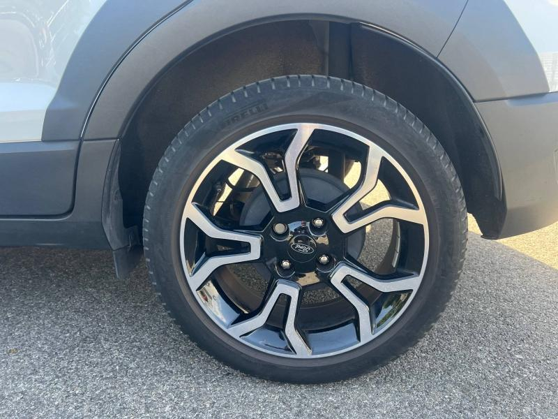 Photo 11 de l’annonce de FORD EcoSport d’occasion à vendre à TOULON