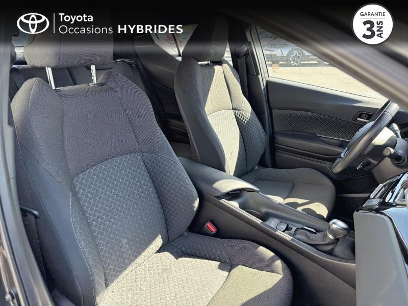 Photo 6 de l’annonce de TOYOTA C-HR d’occasion à vendre à LE CRÈS