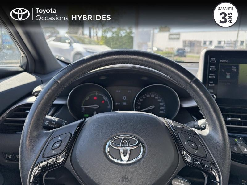 Photo 13 de l’annonce de TOYOTA C-HR d’occasion à vendre à LE CRÈS