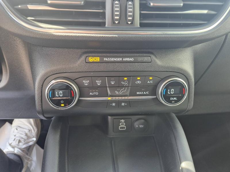 Photo 11 de l’annonce de FORD Kuga d’occasion à vendre à CARCASSONNE