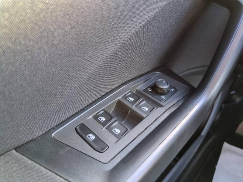 Photo 14 de l’annonce de VOLKSWAGEN T-Roc d’occasion à vendre à ALÈS