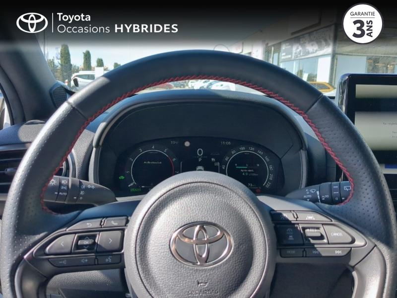 Photo 13 de l’annonce de TOYOTA Yaris d’occasion à vendre à MONTFAVET