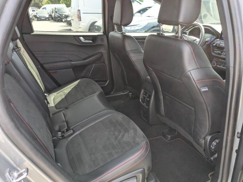 Photo 18 de l’annonce de FORD Kuga d’occasion à vendre à VITROLLES