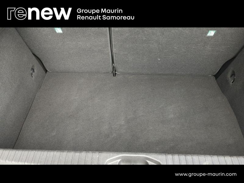 Photo 9 de l’annonce de RENAULT Clio d’occasion à vendre à SAMOREAU