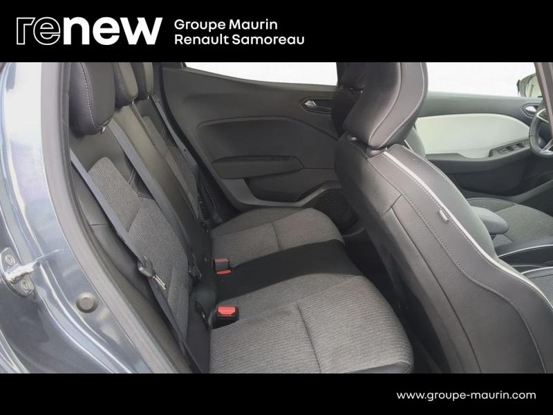 Photo 15 de l’annonce de RENAULT Clio d’occasion à vendre à SAMOREAU