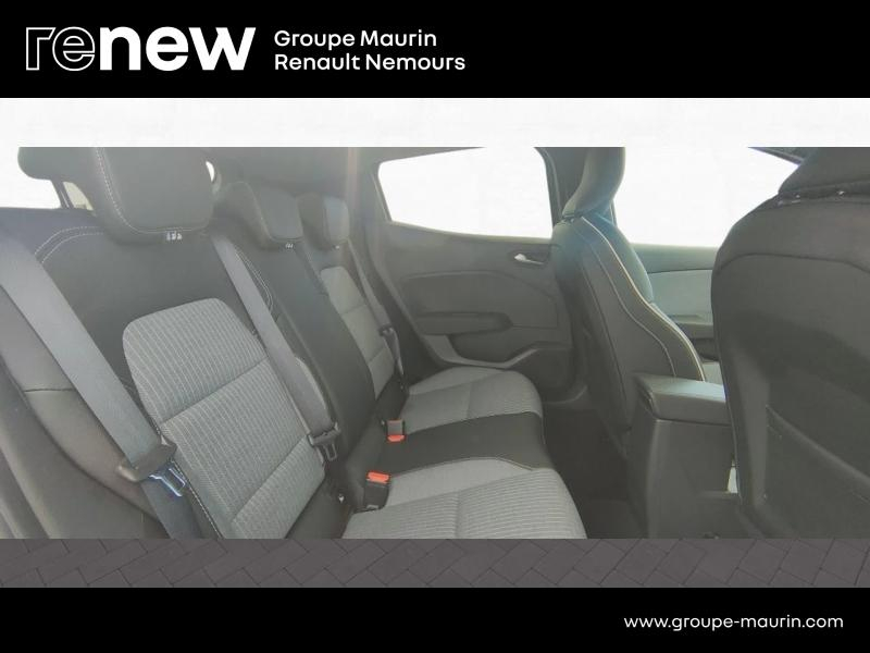 Photo 13 de l’annonce de RENAULT Clio d’occasion à vendre à SAINT PIERRE LES NEMOURS