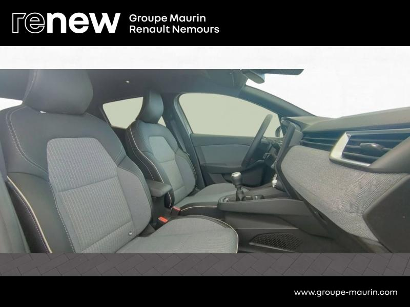 Photo 15 de l’annonce de RENAULT Clio d’occasion à vendre à SAINT PIERRE LES NEMOURS