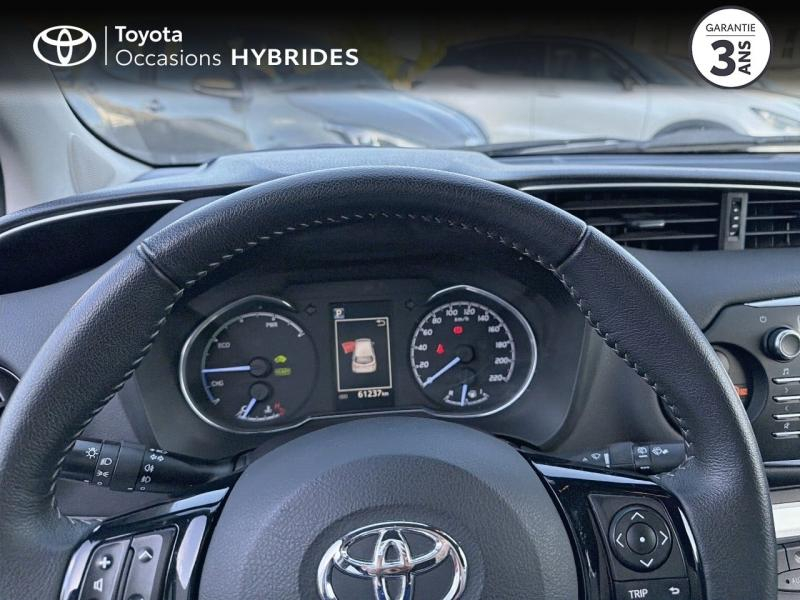 Photo 13 de l’annonce de TOYOTA Yaris d’occasion à vendre à AUBIÈRE
