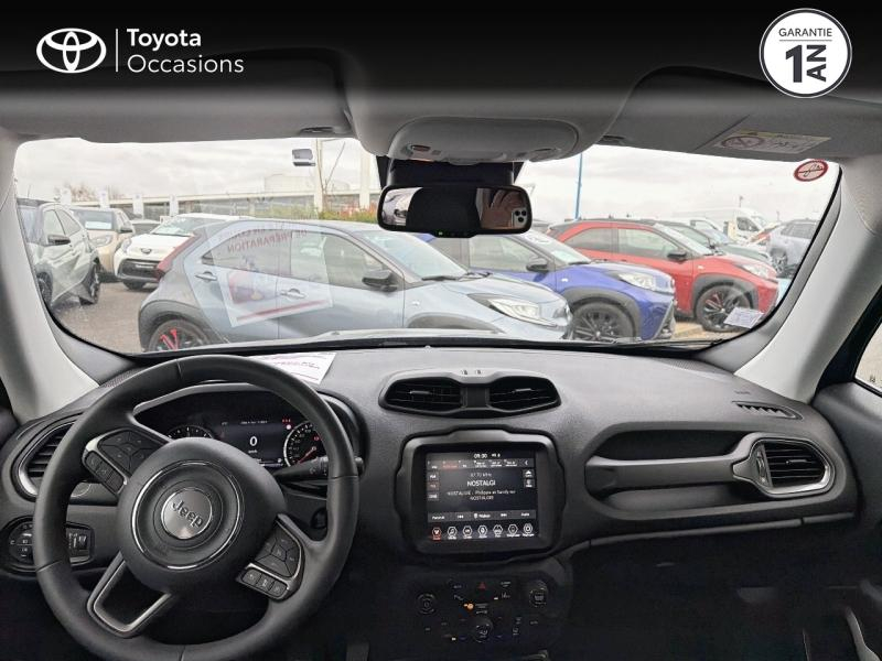 Photo 8 de l’annonce de JEEP Renegade d’occasion à vendre à AUBIÈRE