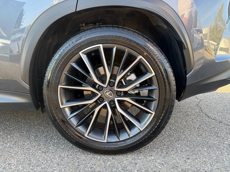 Photo 13 de l’annonce de LEXUS NX d’occasion à vendre à AUBIÈRE