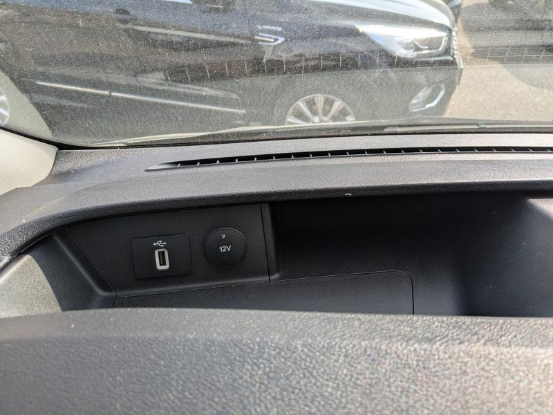 Photo 17 de l’annonce de FORD Transit Custom Fg VUL d’occasion à vendre à AVIGNON