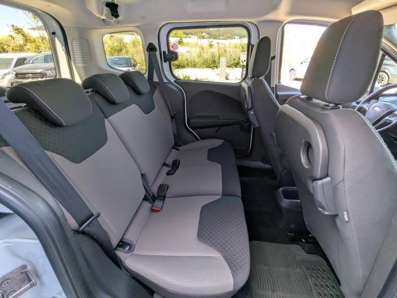 Photo 18 de l’annonce de FORD Tourneo Courier d’occasion à vendre à LA VALETTE