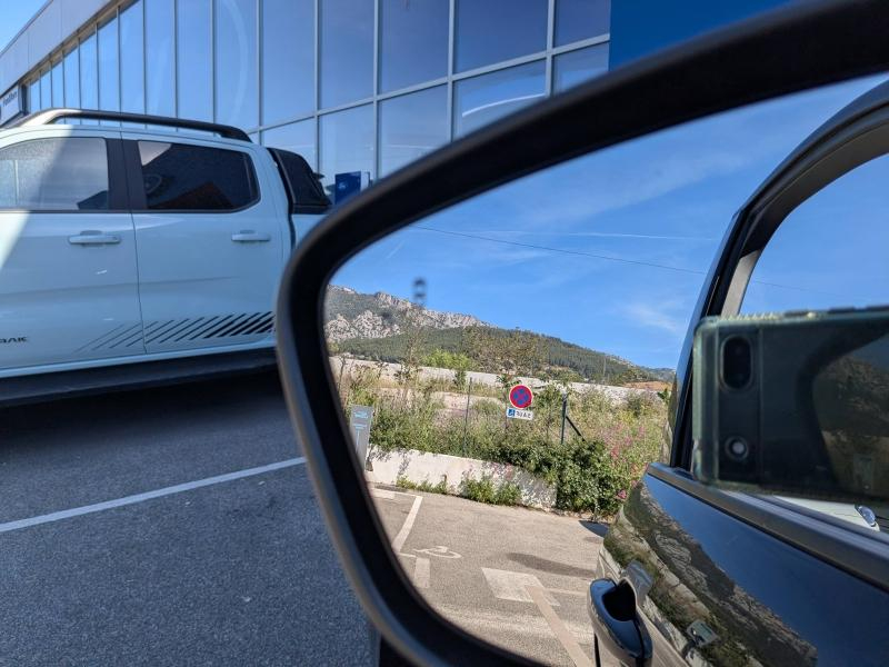 Photo 8 de l’annonce de FORD Kuga d’occasion à vendre à LA VALETTE