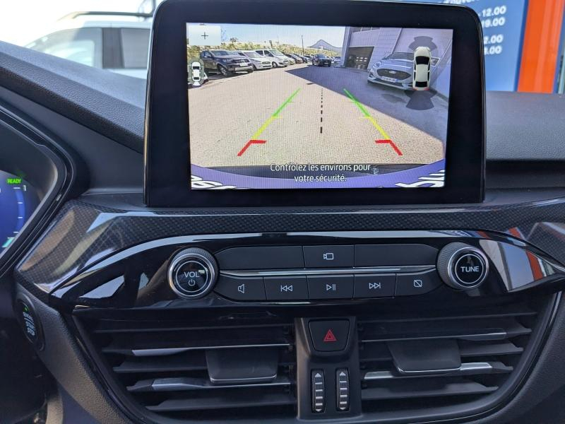 Photo 14 de l’annonce de FORD Kuga d’occasion à vendre à LA VALETTE