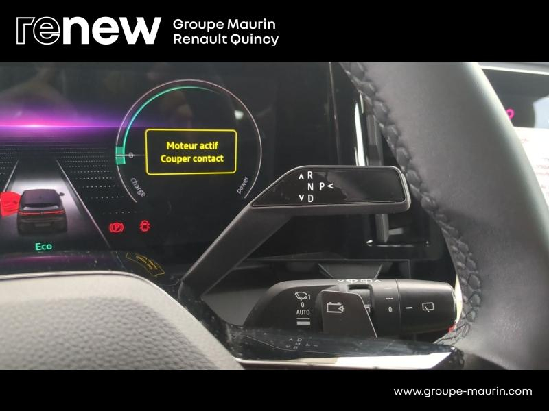 Photo 13 de l’annonce de RENAULT Megane d’occasion à vendre à QUINCY-SOUS-SÉNART